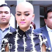 Julia Perez dan Gaston Castano Kompak Absen Sidang Cerai