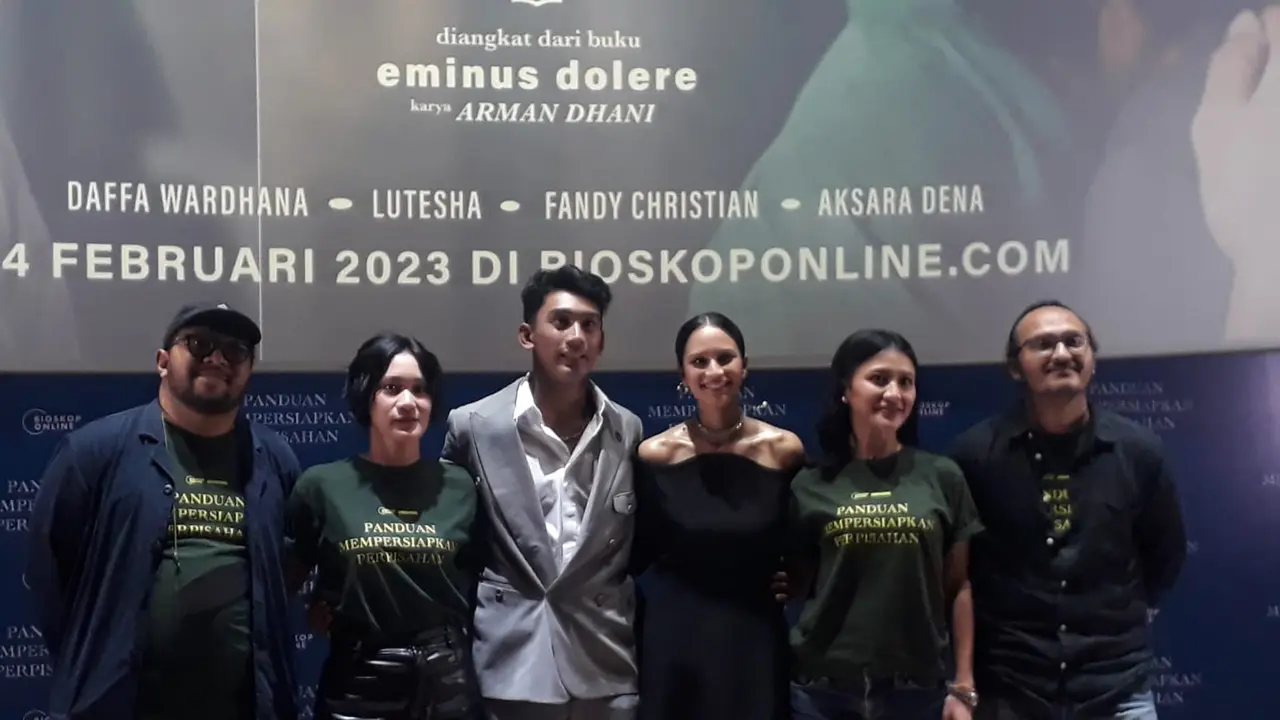 Potret Momen Screening Film dan Press Conference Film Panduan Mempersiapkan Perpisahan. (liputan6.com/Jeremia Agung Ananta)