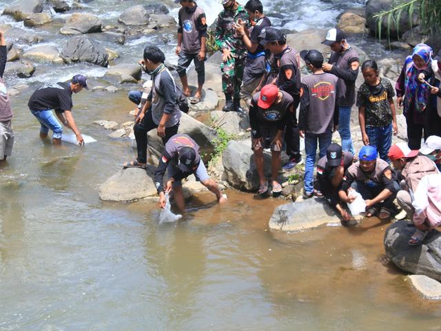 Menjaga Sungai Merawat Kehidupan Ala Komunitas Mancing Banjarnegara Regional Liputan6 Com