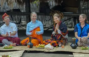 Berkunjung ke Lombok, Putri Mahkota Swedia Cicipi Ubi hingga Ayam Taliwang