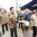Mendagri Tito Cek Rumah Penerima BSPS, Pastikan Bantuan Tepat Sasaran