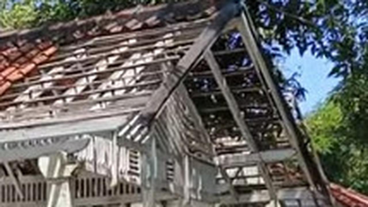 Usia Tidak Ada yang Tahu, Niat Baik Ingin Membangun Gedung Sekolah Rumah Mewah Mantan Bupati Sumedang Terbengkalai Halamannya Luas Banget