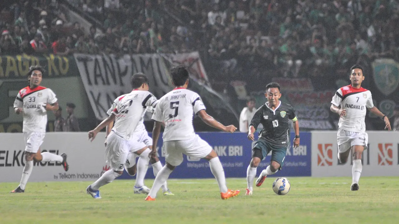 Persebaya 1927 vs Persekap Pasuruan / LIPUTAN6.COM