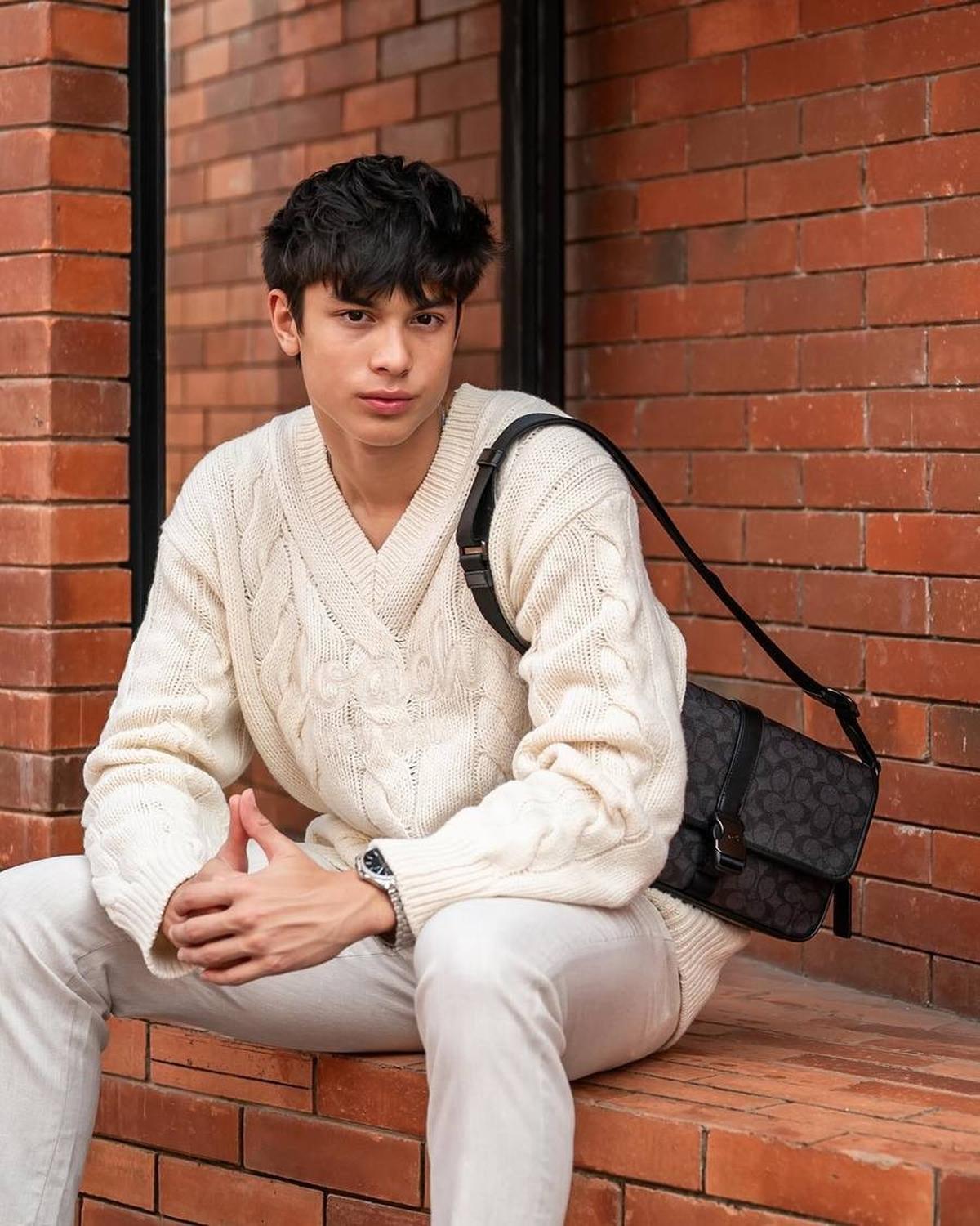 Karier Eddy di dunia modeling belakangan ini semakin menanjak pesat. Salah satu buktinya, ia telah menjadi model untuk beberapa brand ternama.<br>
