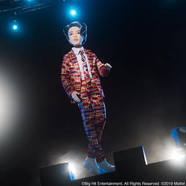 Boneka Jimin BTS dari Mattel (Twitter/ @Mattel - https://twitter.com/Mattel/status/1110398253605027841)