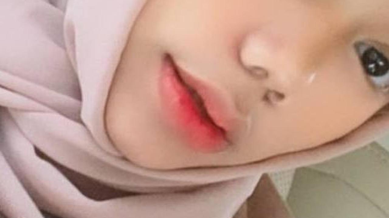8 Foto Naira Mano, Anak Perempuan Vicky Prasetyo yang Jarang Terekspos dan Mengenakan Hijab, Pesonanya Menyejukkan Hati