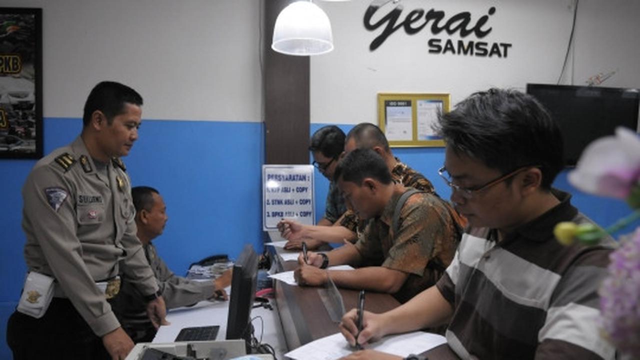 Layanan Gerai Samsat permudah warga perpanjang pajak kendaraan