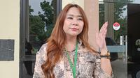 Chikita Meidy kecewa sidang cerainya dengan Indra Adhitya di Pengadilan Agama Tigaraksa Tangerang, Selasa (23/9/2025), dengan agenda putusan ditunda lagi.