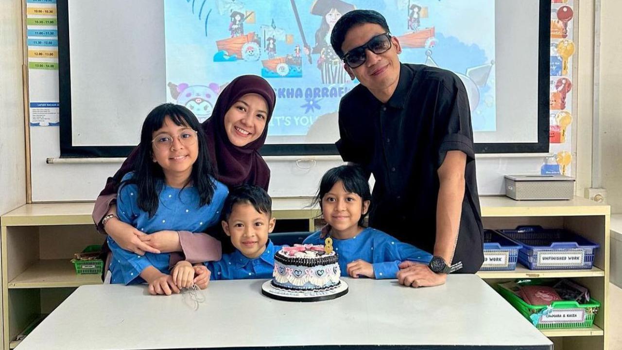 Mishka Tegur Ayahnya, Desta, Gara-Gara Foto Terlalu Dekat dengan Wanita
