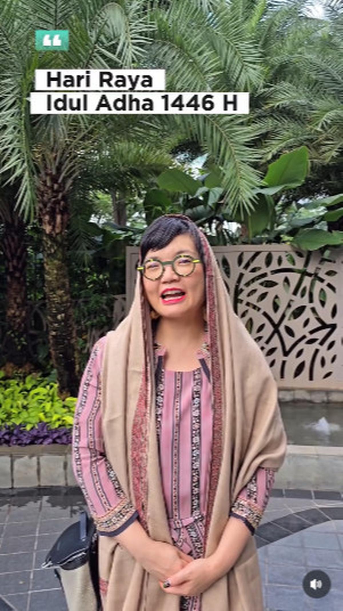 Momen Wamen Stella Kunjungi Kediaman Prabowo, Disambut Titiek Soeharto Pesonanya Cantik Banget