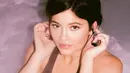 Kylie Jenner mengunggah sebuah video di Snapchatnya pada Sabtu lalu. Ia memperlihatkan otot perutnya saat itu. (instagram/kyliejenner)
