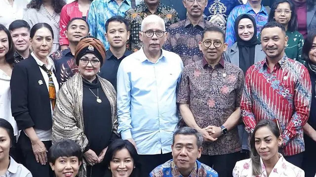 6 Potret Giring Dampingi Menteri Fadli Zon Dengar Aspirasi Para Seniman, Ingin Majukan Film Indonesia