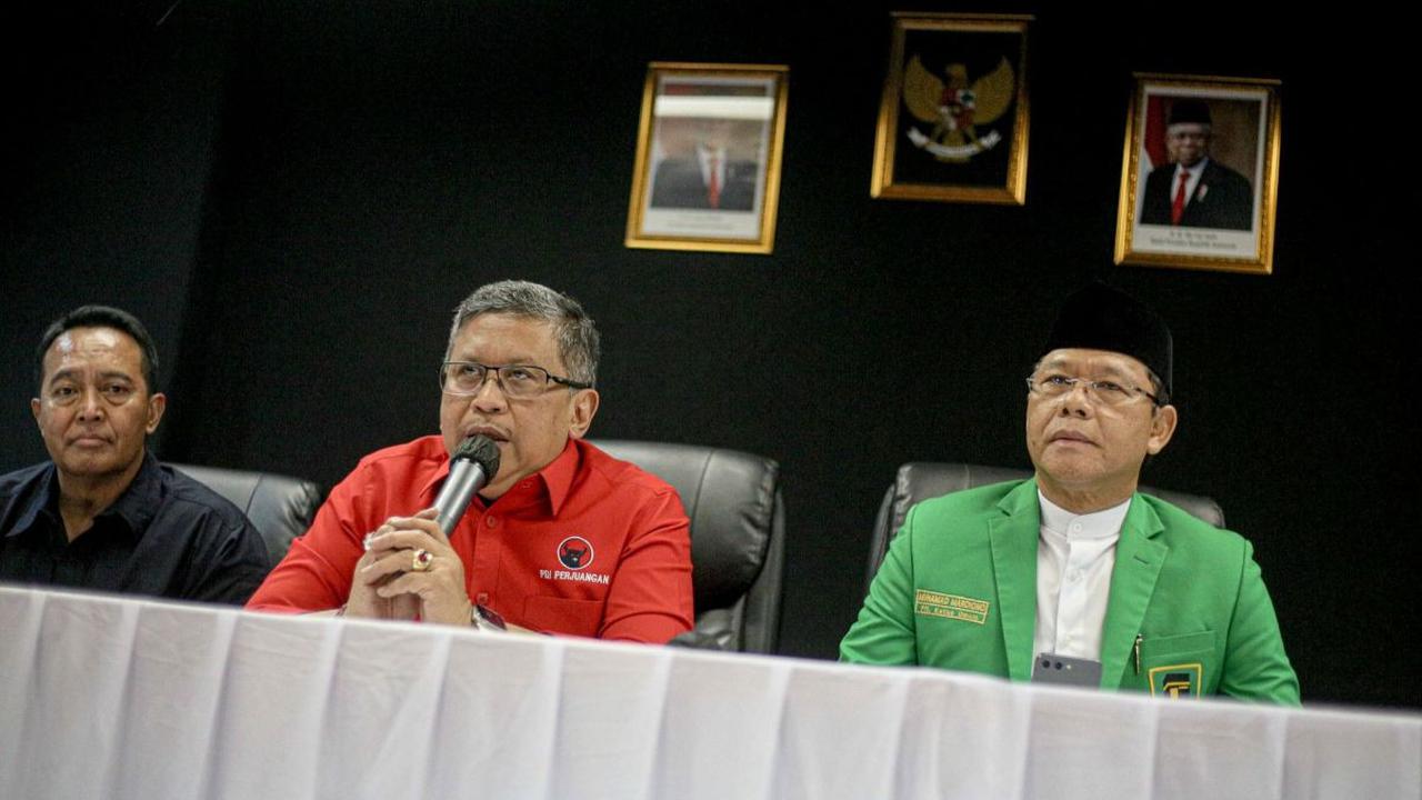 "Dalam rapat ini akan dibahas berbagai agenda-agenda strategis pertama terkait dengan dinamika politik nasional yang akan disampaikan para ketum parpol,"