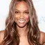 Tyra Banks adalah model, presenter, dan aktris asal Amerika Serikat