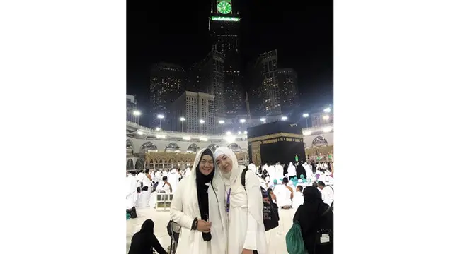 6 Momen Mesra Sarita Abdul Mukti dengan Shania Salsabila, Anak Sulung Blasteran Jerman