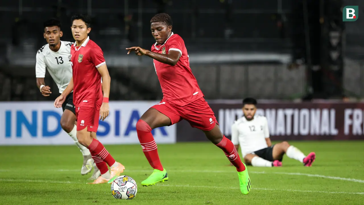 Foto: Aksi Hugo Samir yang Bikin Shin Tae-yong Kepincut pada Laga Uji Coba Timnas Indonesia, Digadang Bisa Tampil di Piala Dunia U-20?