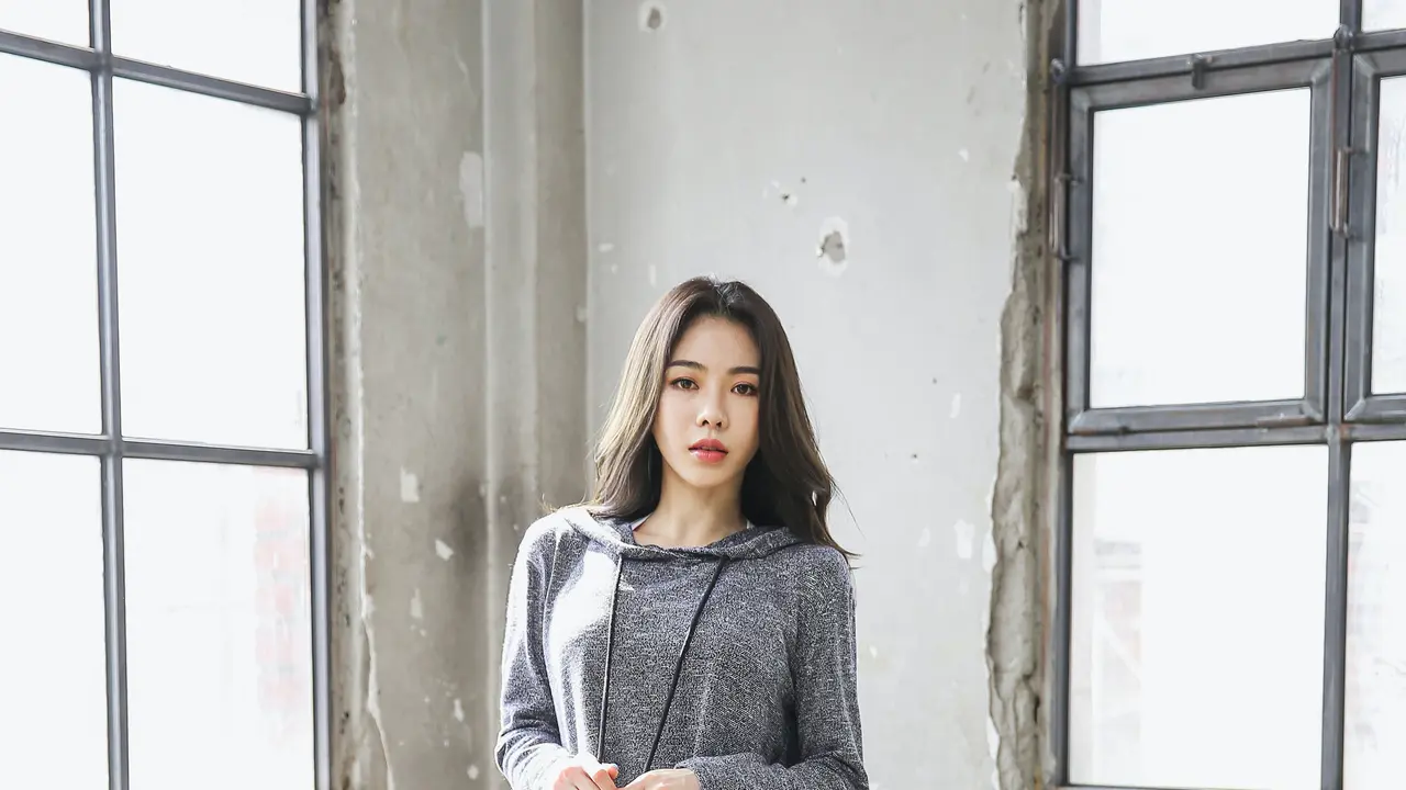 7 Aturan Pakai Celana Legging sebagai Outfit Sehari-hari