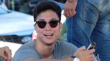 Dikta Wicaksono Cowok Cool Yang Jago Masak Page 3 Showbiz Liputan6 Com