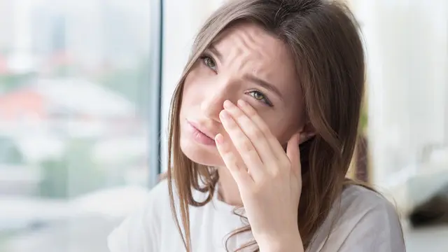 Dapat Mengancam Kesehatan Tubuh, Ternyata Ini 4 Bahaya dari Sering Mewarnai Rambut