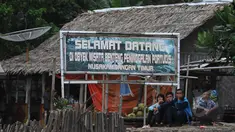 Berwisata menuju Pulau Nusakambangan Timur terdapat Benteng Portugis. Nuansa kuno masih menyelimuti benteng yang di bangun pada 1825 tersebut. Foto diambil pada Senin (9/3/2015). (Liputan6.com/Johan Tallo)