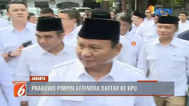 Gerindra juga menyertakan beberapa kotak dokumen untuk memenuhi kelengkapan persyaratan.