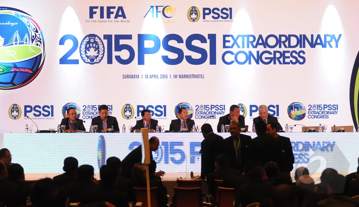 Suasana ruang Kongres Luar Biasa PSSI 2015 di Hotel JW Marriot, Surabaya, Minggu (18/5/2015). Kongres akan memilih Ketua/Wakil Ketua Umum PSSI periode 2015-2019. (Liputan6.com/Helmi Fithriansyah)