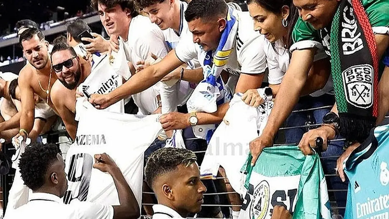 Rodrygo Tandatangani Bendera PSS Sleman