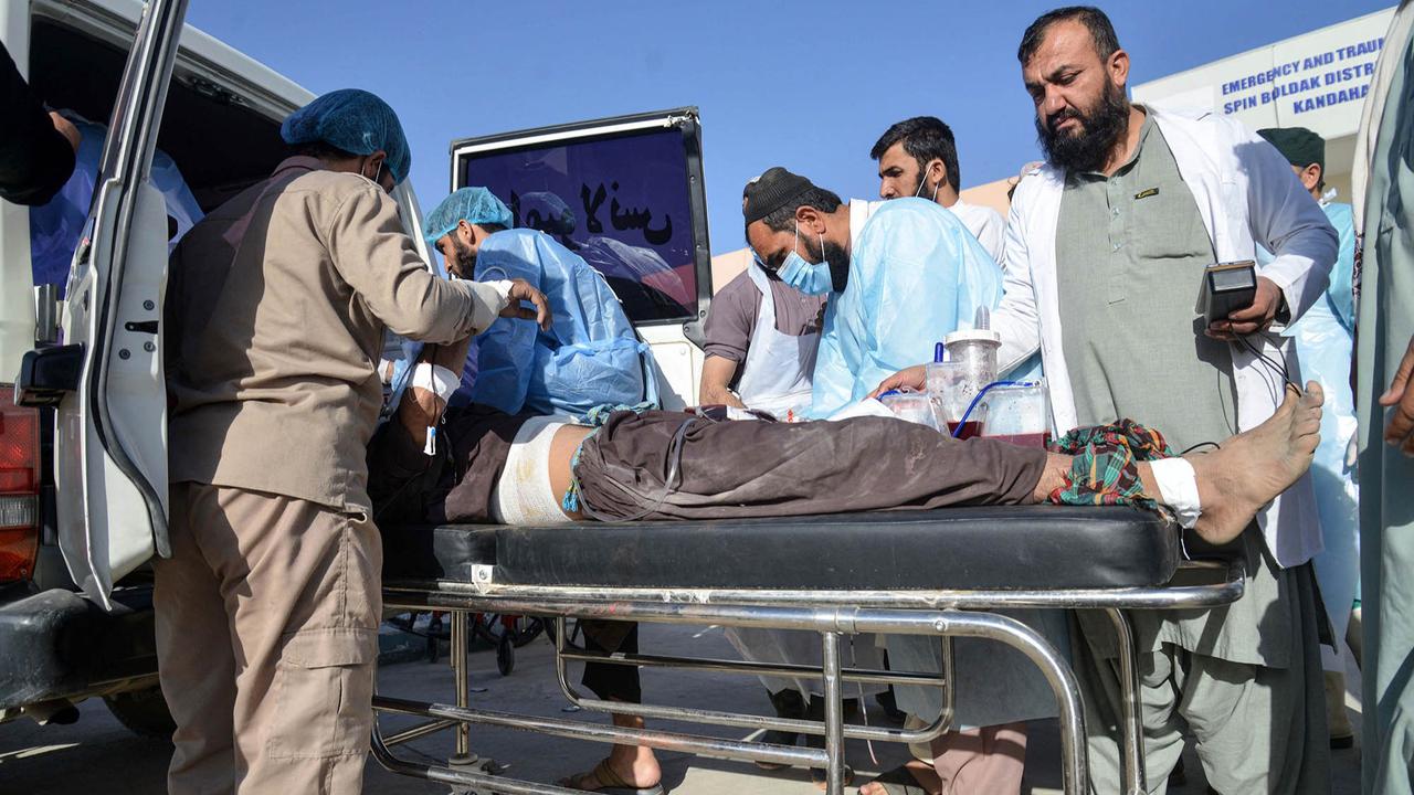 FOTO: Pasukan Taliban dan Pakistan Saling Gempur, 15 Warga Sipil Tewas