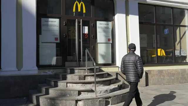 Sehari setelah Penutupan restoran McDonald's di Rusia