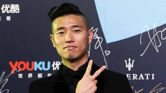 Kang Gary umumkan pernikahannya. 