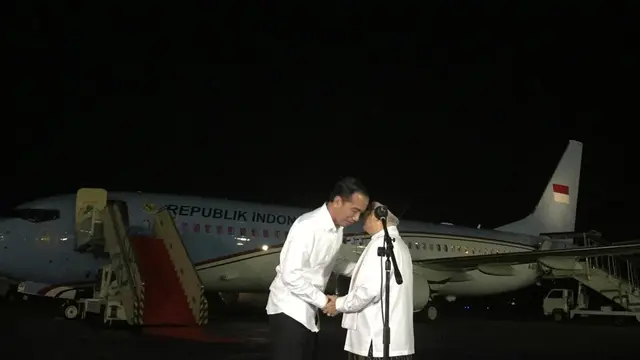 Paslon 01 Jokowi-Ma'ruf Amin di Halim Perdanakusuma, Jakarta, Kamis (27/6/2019). (Liputan6.com/Lizsa Egeham)