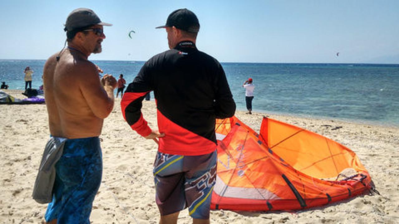 Banyuwangi jadi tuan rumah Tabuhan Island Pro Kiteboarding