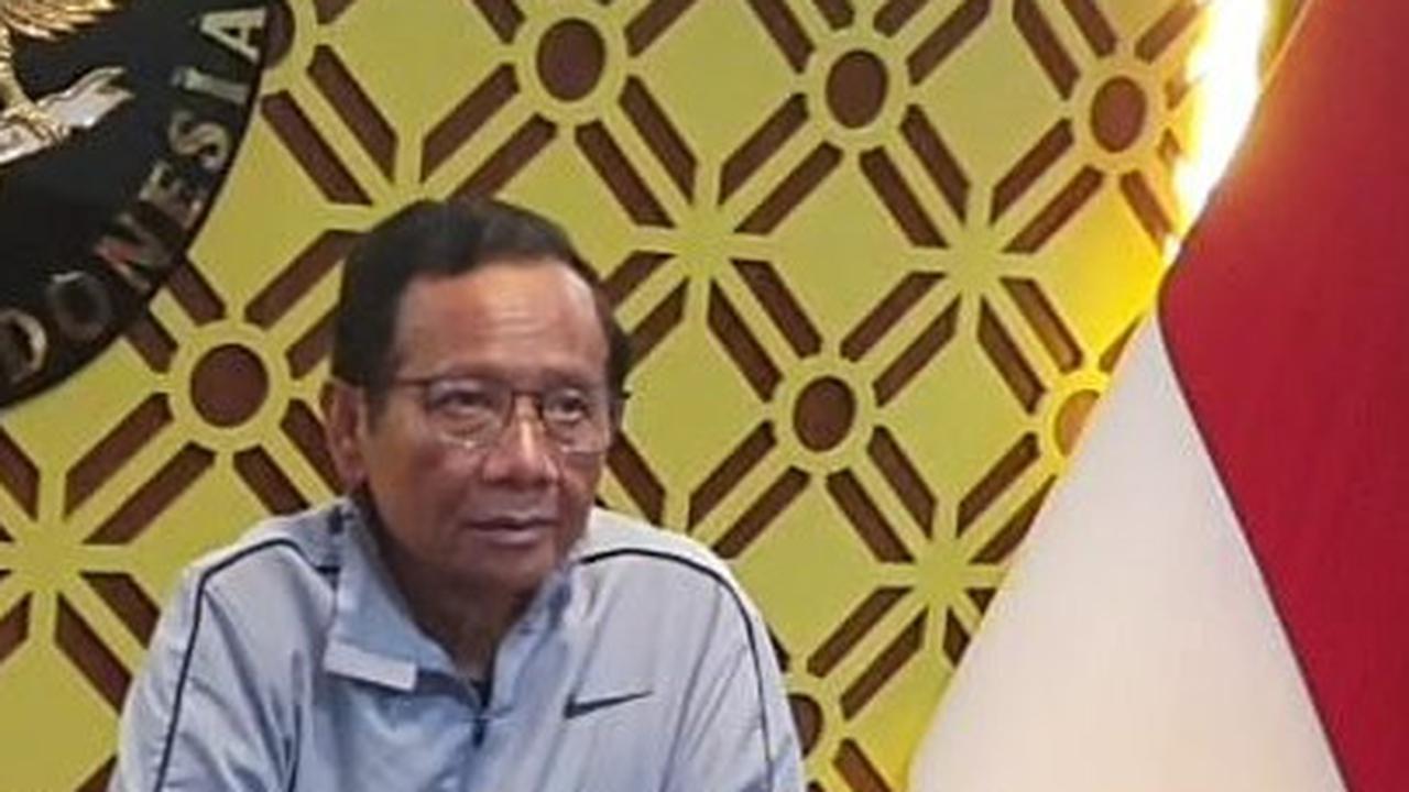 Mahfud MD Pecat 4 Staf Khusus Usai Mundur dari Menko Polhukam