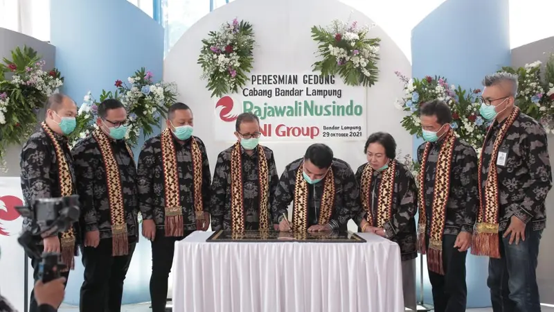 Anak usaha RNI yaitu PT Rajawali Nusindo meresmikan gedung baru seluas 1.575 m2 di Bandar Lampung, pada Jumat, 29 Oktober 2021. (Dok RNI)