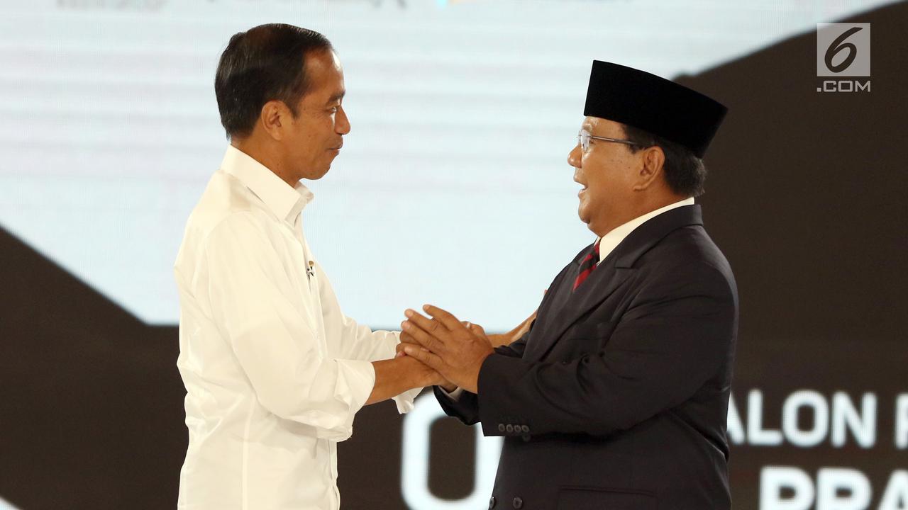 Moment Keakraban Dua Calon Presiden Usai Debat Pilpres 2019