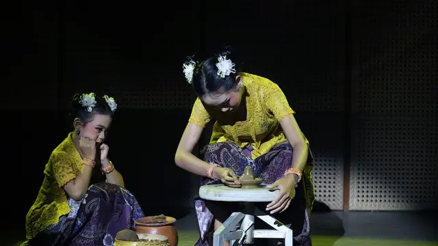 Perpaduan Tari, Musik, dan Bunyi Gerabah yang Unik