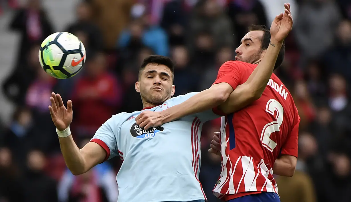 5. Maxi Gomez (Celta Vigo) - 8 Gol. (AFP/Pierre-Philippe Marcou)