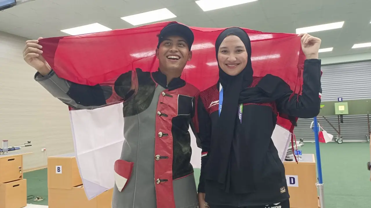 Fathur Gustavian dan Dewi Laila Mubarokah