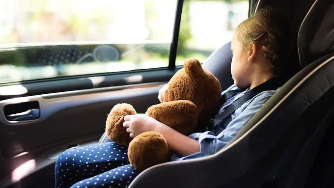 berkendara mobil aman