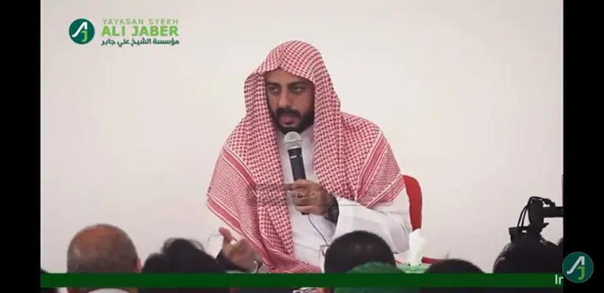 Ini Manfaat Mendengarkan Al-Qur'an saat Tidur yang Dibuktikan Ahli, Kata Syekh Ali Jaber