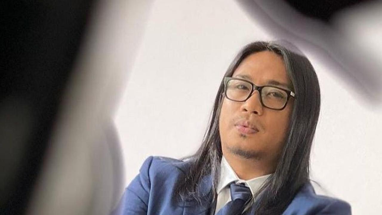 11 Potret Rumah Praz Teguh, Sederhana tapi Super Cozy dan Nyaris Tak Pernah Tersorot