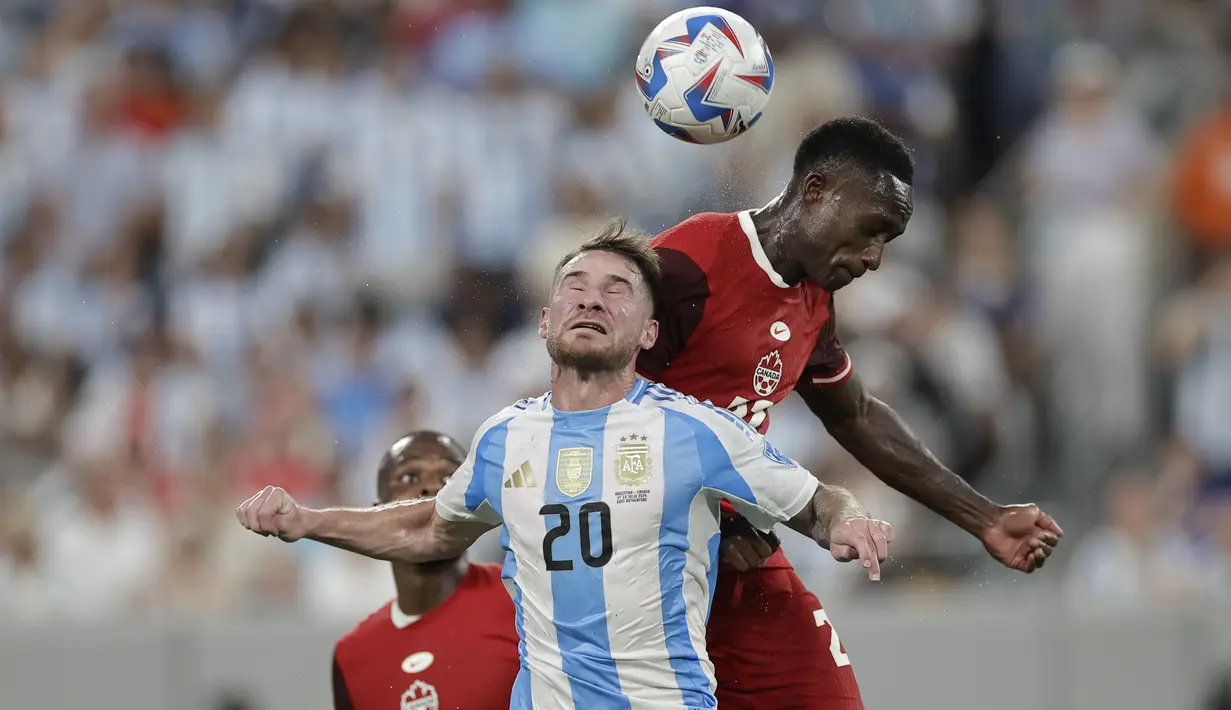 Argentina menang dengan skor 2-0 atas Kanada.  (AP Photo/Adam Hunger)