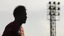 Kiper Persija, Andritany Ardhiyasa, saat latihan perdana Macan Kemayoran di Lapangan Sutasoma, Jakarta, Senin (18/12/2017). Latihan ini diikuti oleh 31 pemain, yang tujuh diantaranya pemain baru. (Bola.com/Vitalis Yogi Trisna)