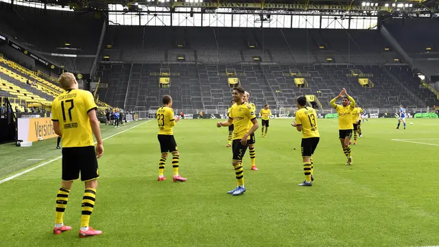 Selebrasi Jaga Jarak Bundesliga