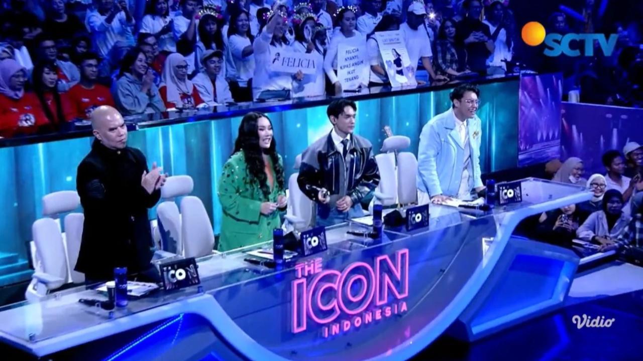 Keempat Judges Kompak Memberikan Standing Ovation untuk Penampilan Felicia (Tangerang) di “The Icon Indonesia” babak “Top 13 Final”