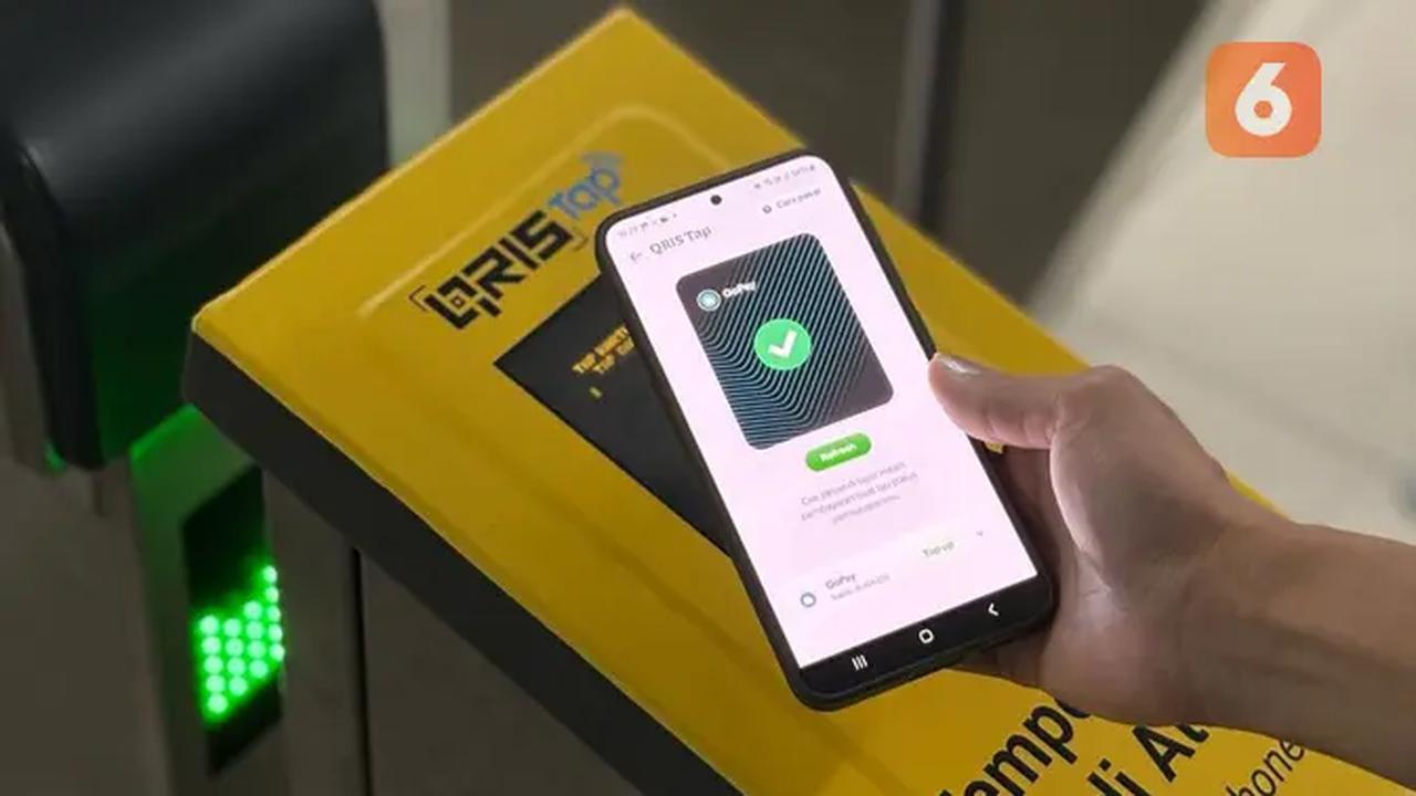 Pembayaran MRT Jakarta menggunakan QRIS Tap Gopay (Foto: Gopay).