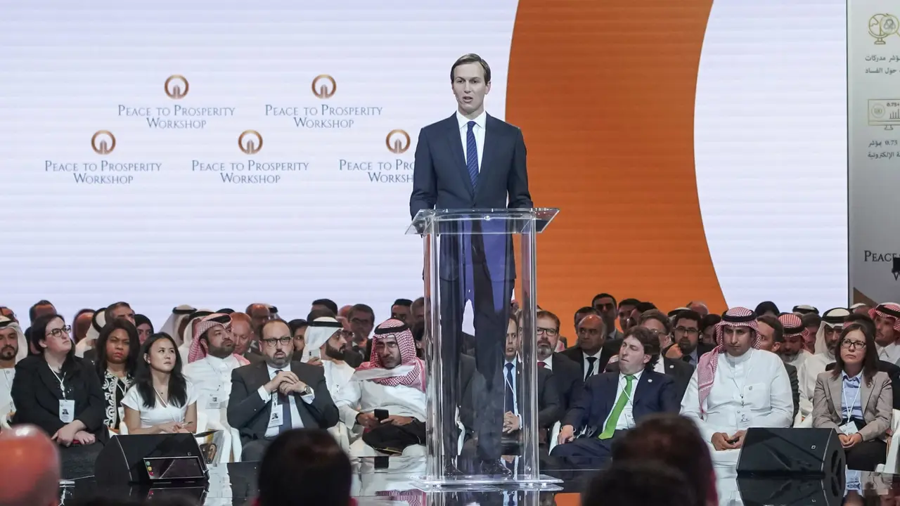 Penasehat Gedung Putih Jared Kushner berbicara tentang Kesepakatan Abadi Ini di konferensi Bahrain (AFP Photo)