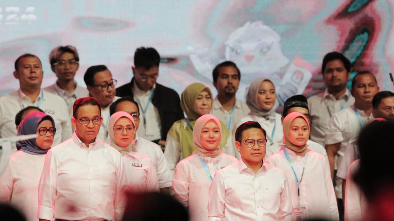 Capres nomor urut 01, Anies Baswedan menilai Cawapres Muhaimin Iskandar atau Cak Imin dan Mahfud MD terlihat menjaga kekompakan debat Cawapres.