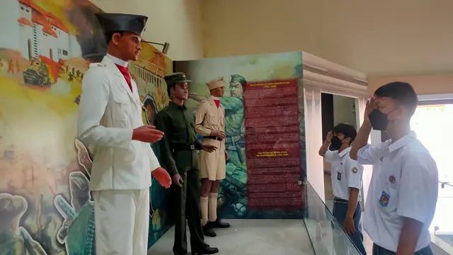 Belajar dan Melihat Lebih Dekat Koleksi Museum Negeri Sumsel