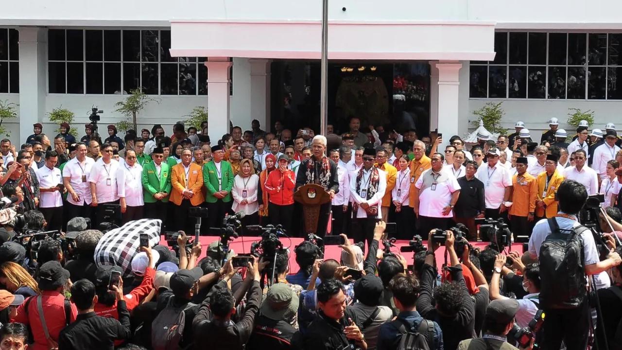 Bendahara TPN Ganjar-Mahfud, Orias Petrus Moedak, menambahkan donatur wajib mematuhi seluruh ketentuan KPU dalam menyampaikan dukungan melalui platform gotongroyongrakyat.id.